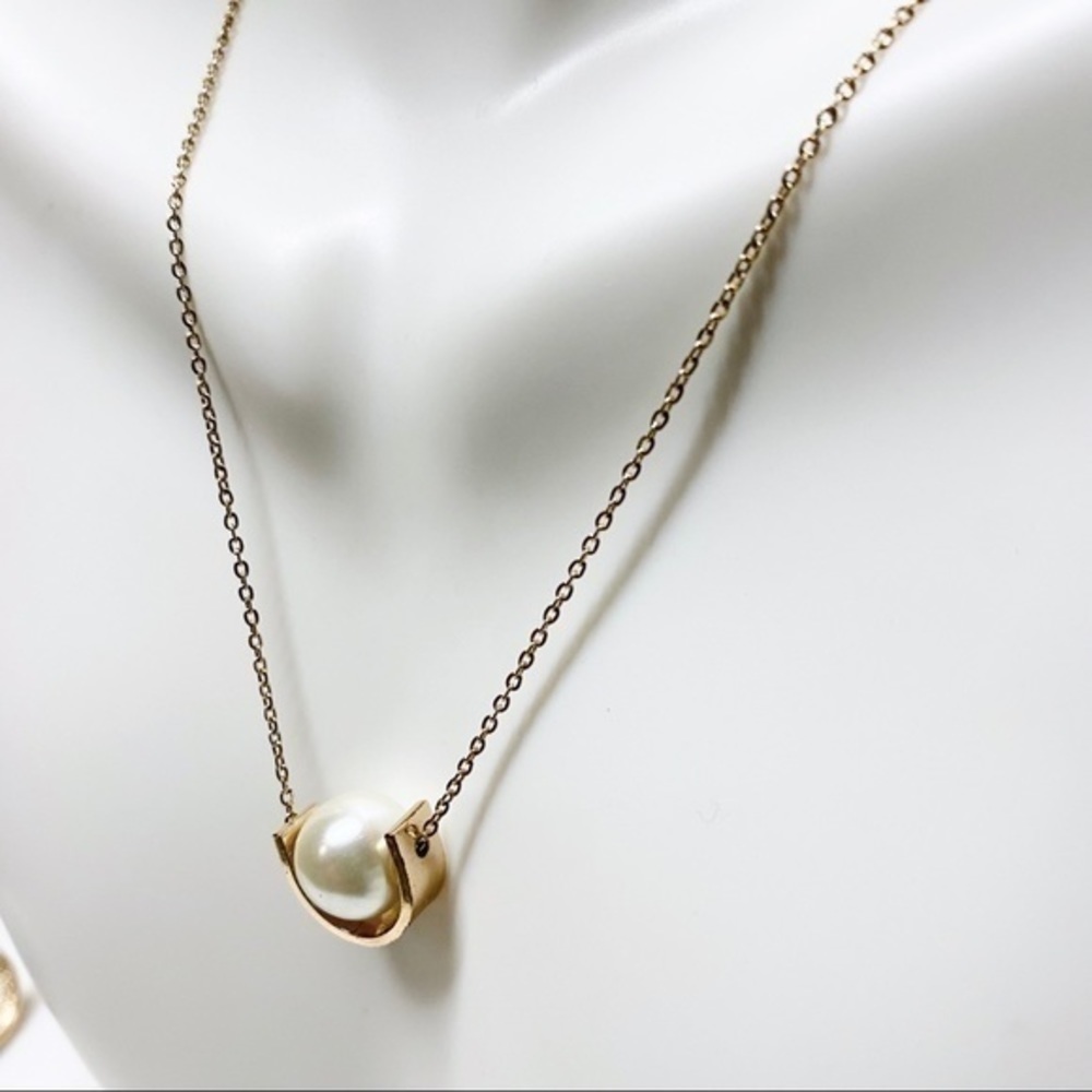 Pearl necklace | Pearl Necklace - Picture 5 of 10